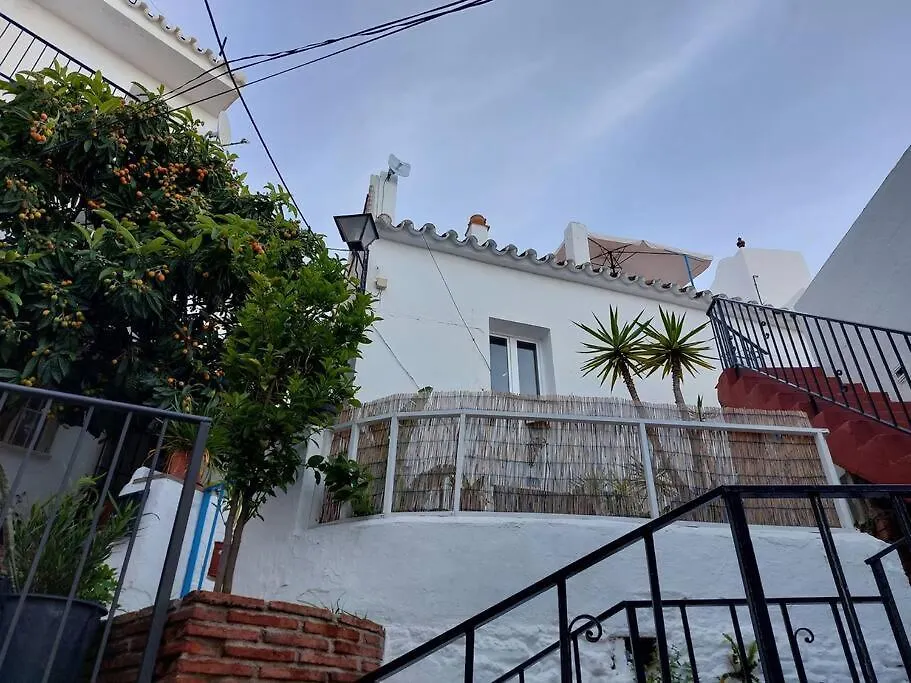 Cute Andalusian Townhouse With Terrace And Views. Apartment Mijas